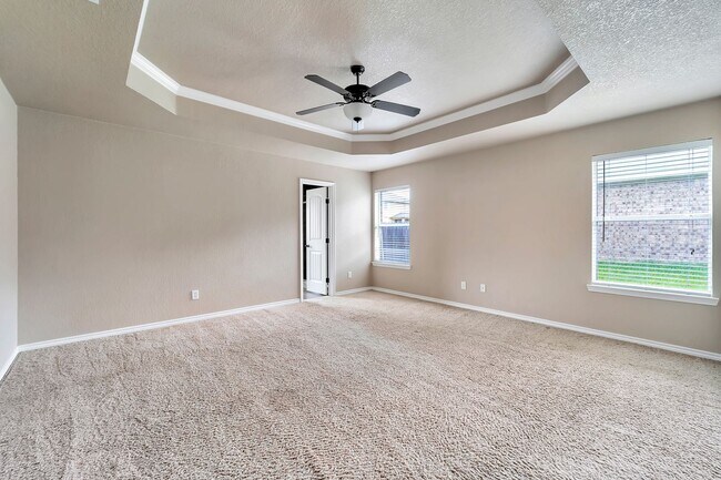 Building Photo - 2103 Coy Dr