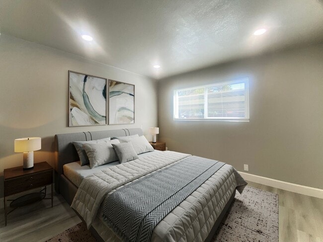Building Photo - Fully Remodeled 1-bedroom Condo in Fremont...