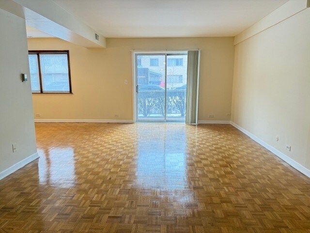 Building Photo - 5240 Galitz St