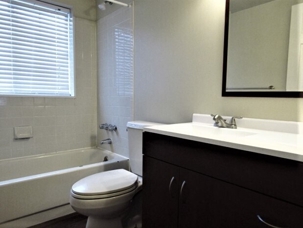 Building Photo - 1188 W 1420 N