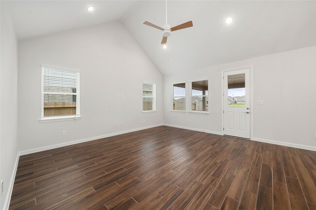 Building Photo - 2615 Clapbread Ln