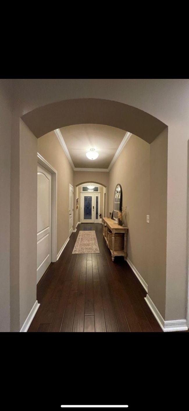 Building Photo - 6420 SW 50th St