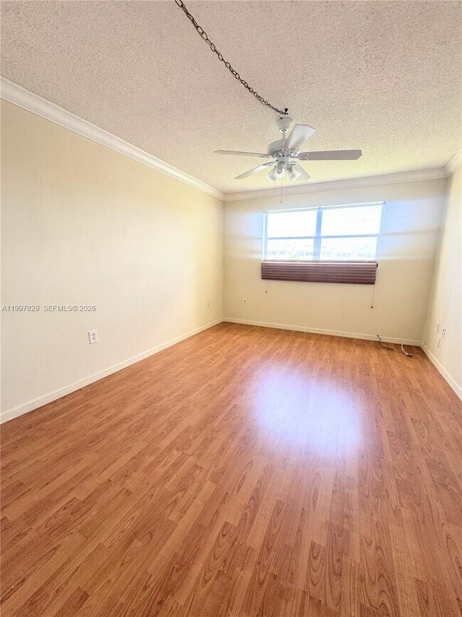 Building Photo - 8200 Sunrise Lakes Blvd