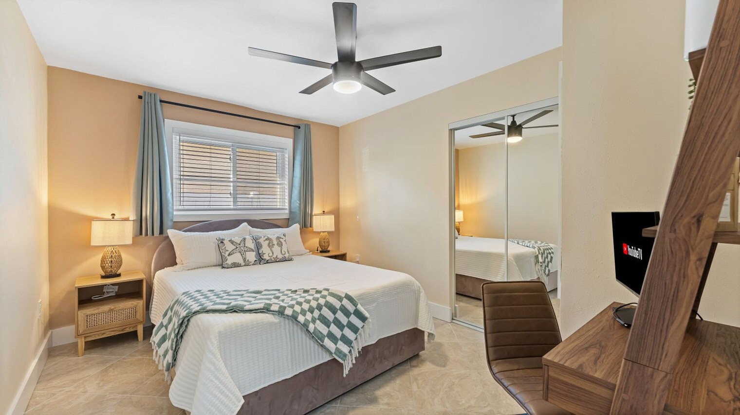 Building Photo - 79 S Brevard Ave