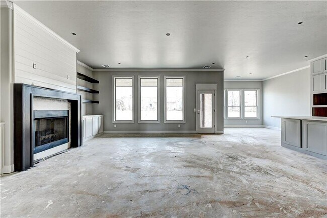 Building Photo - Newer Home + Edmond Schools + 4 bedrooms +...