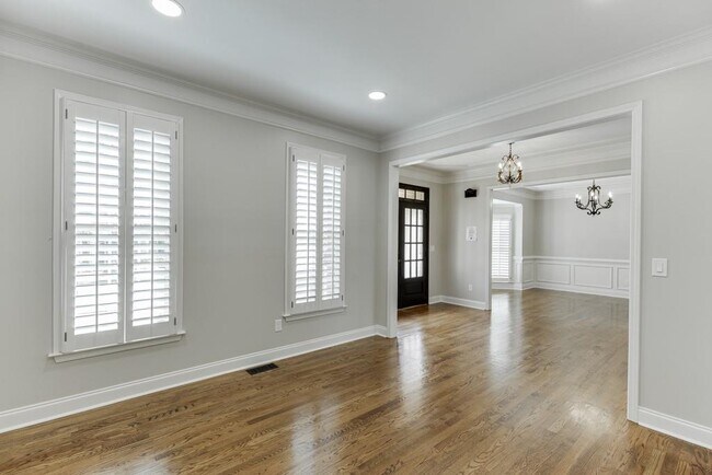 Building Photo - 295 Crown Vetch Ln