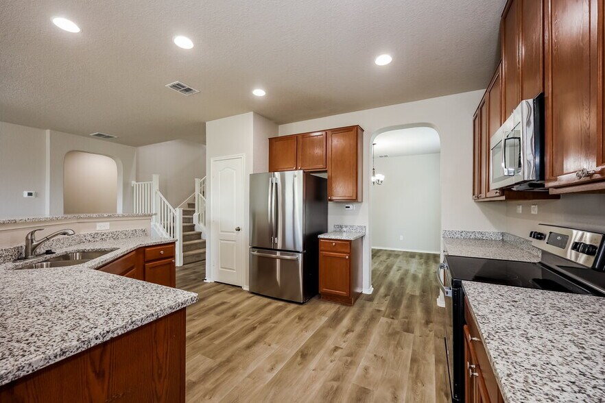 Building Photo - 13026 Stags Leap