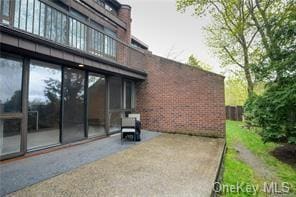 Building Photo - 150 N Bedford Rd