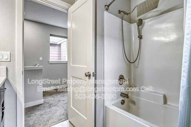 Building Photo - 6314 SE 87th Ave