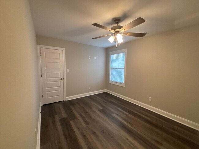 Building Photo - 9691 Jackson Run Ln