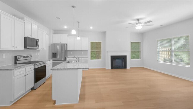 Building Photo - 371 Lanier Cir