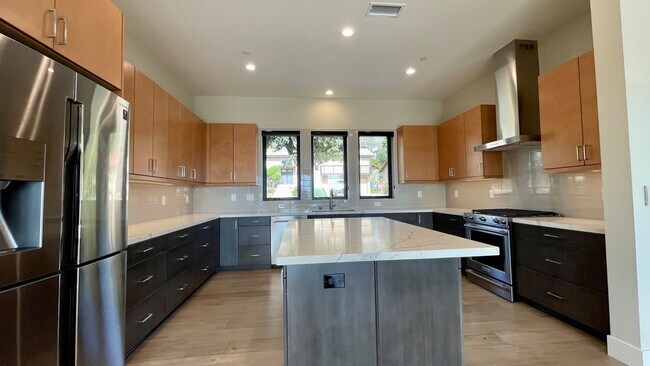 Building Photo - Exceptional New Construction Single-Level 4 Bedroom SLO View Home with Roof Deck