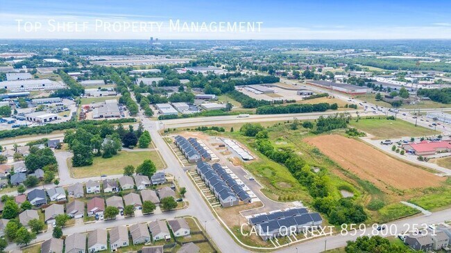 Building Photo - Beautiful New Construction !