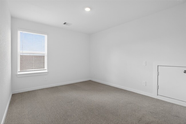 Building Photo - 17882 Stone Ter Ct