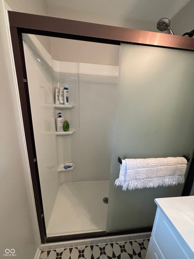 Building Photo - 41 Blairsden Ave