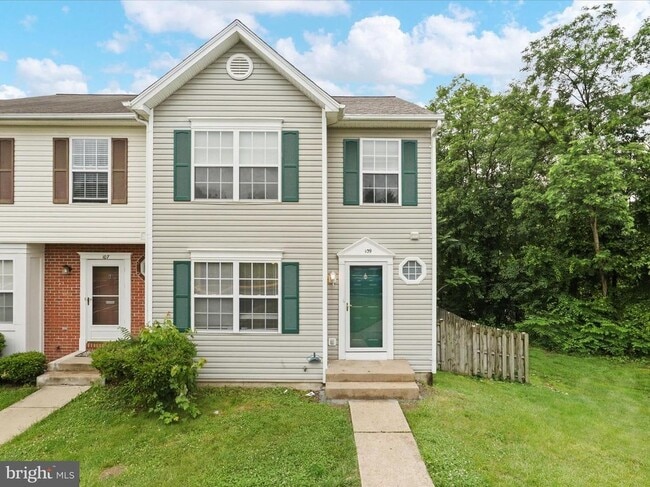 Primary Photo - 109 Donelson Loop