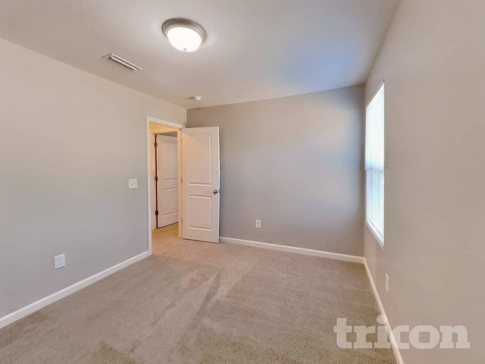 Building Photo - 963 Bitting Hall Cir