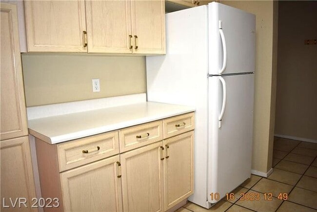 Building Photo - COMING SOON - Ready no later than the end of December!