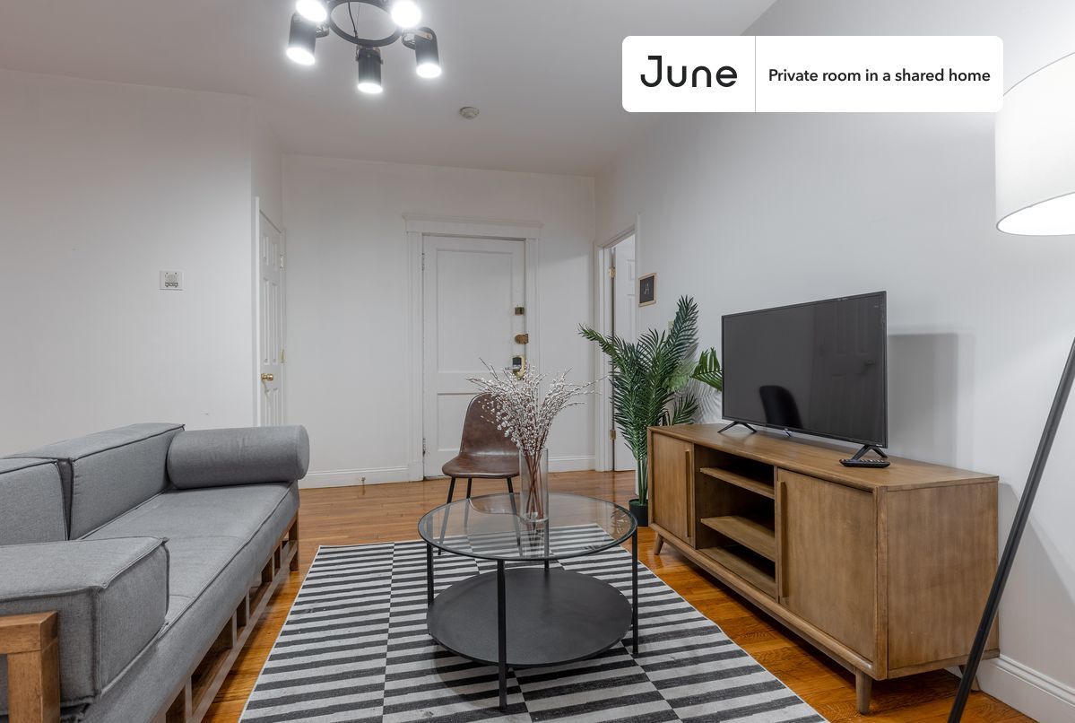 Building Photo - Room in Shared 4 bed/2 bath home in Brighton
