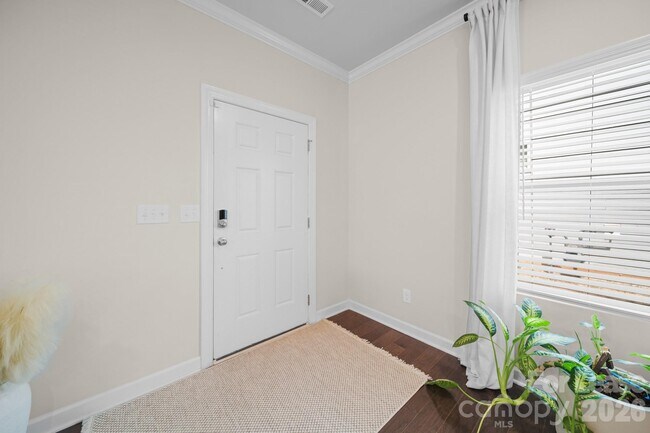 Building Photo - 11913 Silverheel Ln
