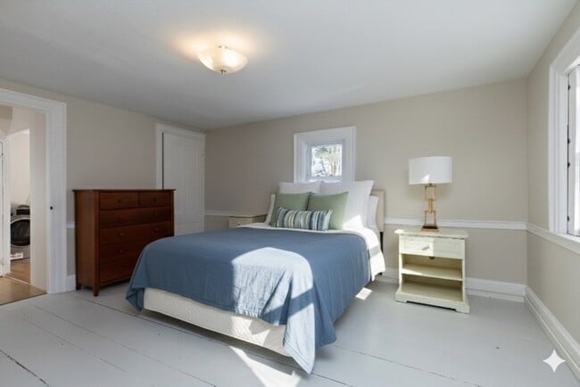 Building Photo - 21 Gardner St