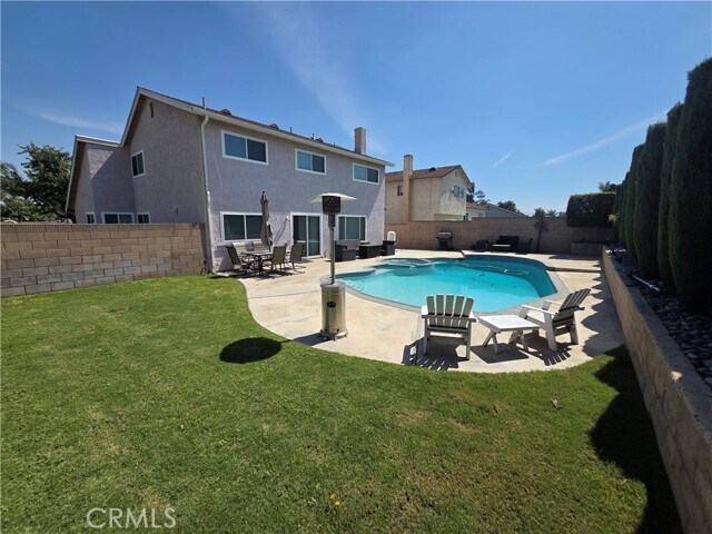 Building Photo - 2632 S Augusta Ave