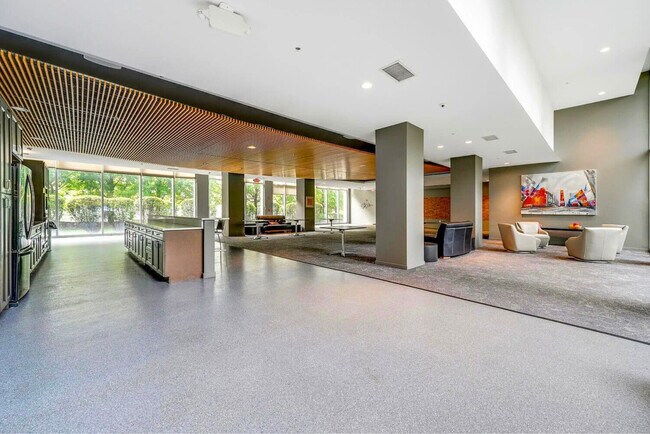 Building Photo - 9715 Woods Dr