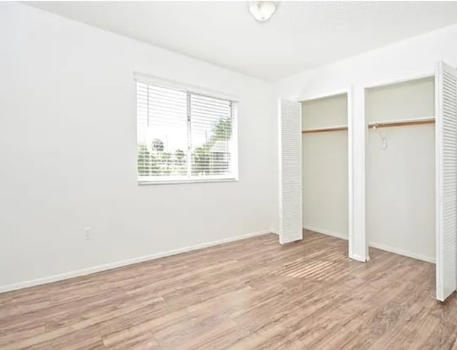 Building Photo - 102 Kristi Ann Ct