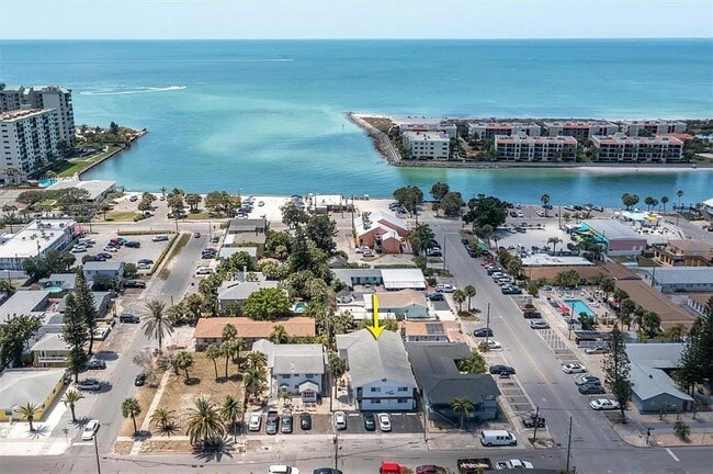 Ideal location! - 7338 Coquina Way