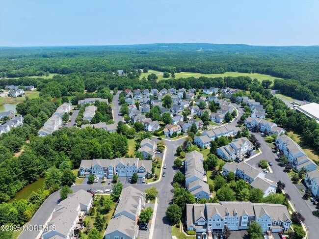 Building Photo - 150 Nathan Dr