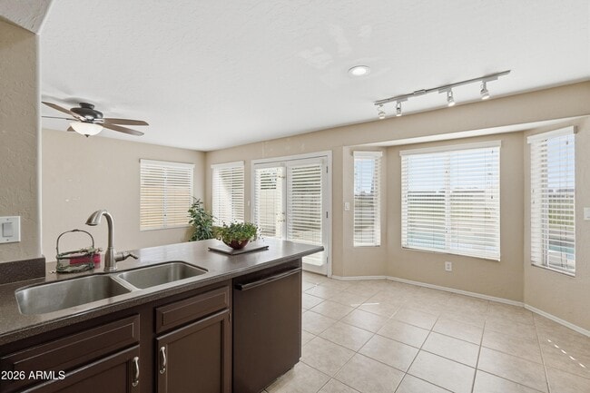 Building Photo - 12848 S 45th St