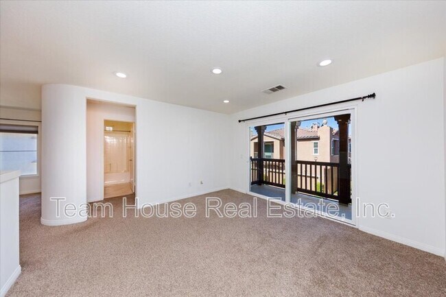 Building Photo - 28440 Mirabelle Ln