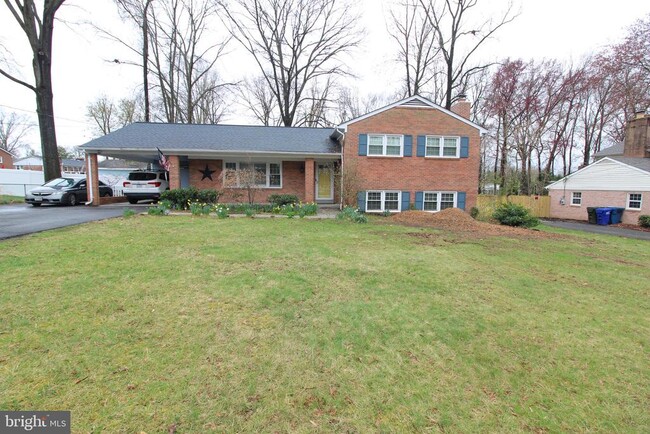 Building Photo - 4401 Jackson Pl