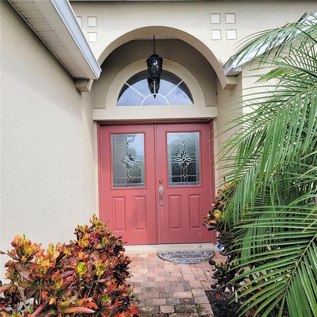 Building Photo - 319 Grand Royal Cir