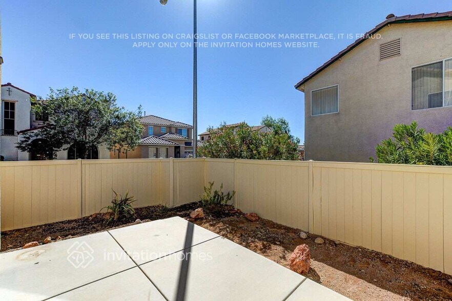 Building Photo - 10471 Anacostia St