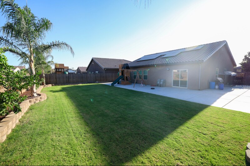 Building Photo - 1087 S Orangewood Dr