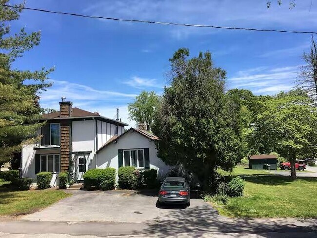 Primary Photo - 44 Allagash Trail