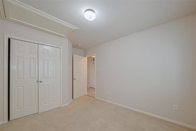 Building Photo - 13907 Early Dew Ct