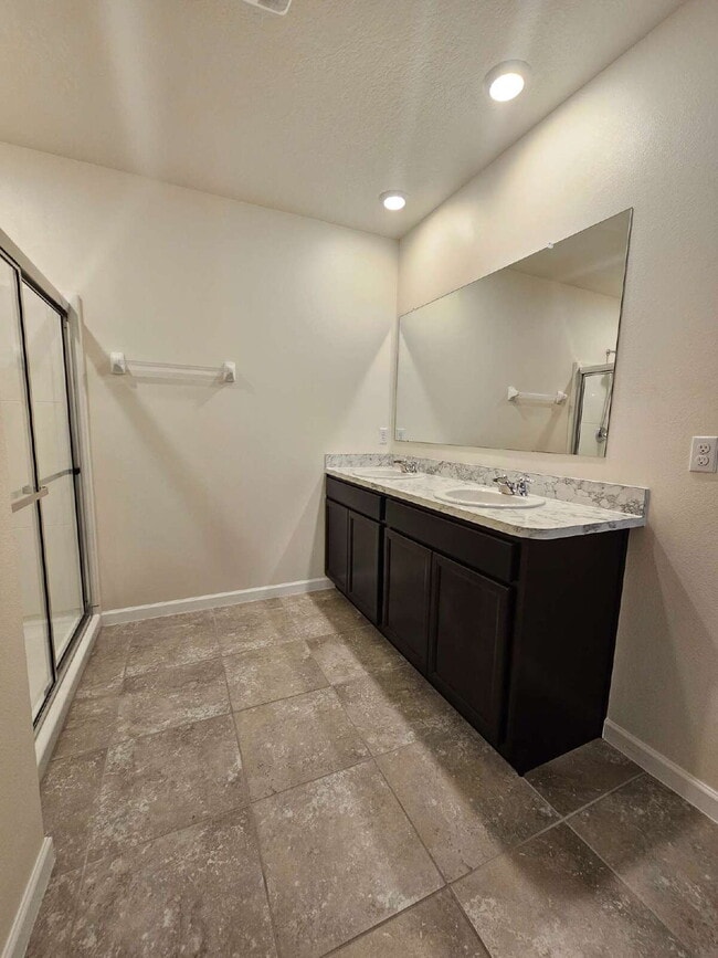 Building Photo - Rockledge 3/2