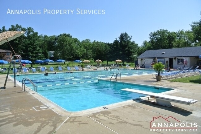 Building Photo - 403 Edgemere Dr