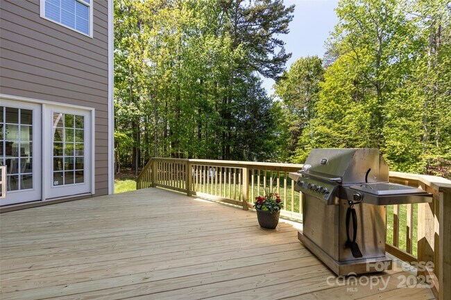 Building Photo - 10716 Meg Meadow Dr