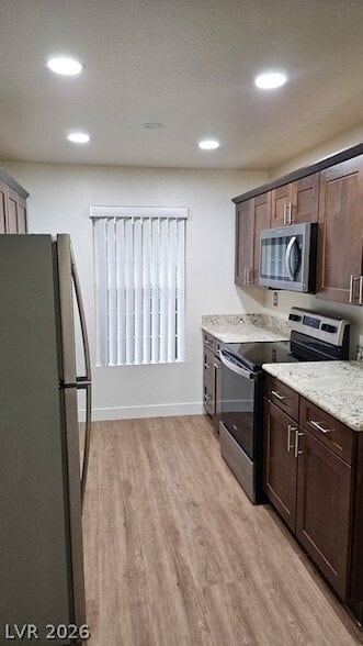 Building Photo - 231 Horizon Peak Dr