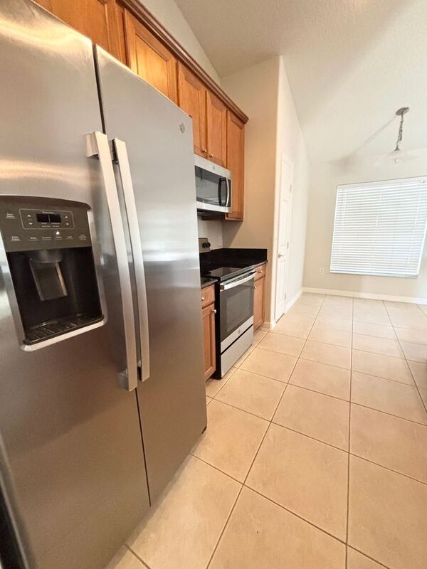 Building Photo - 3048 Verbena Dr