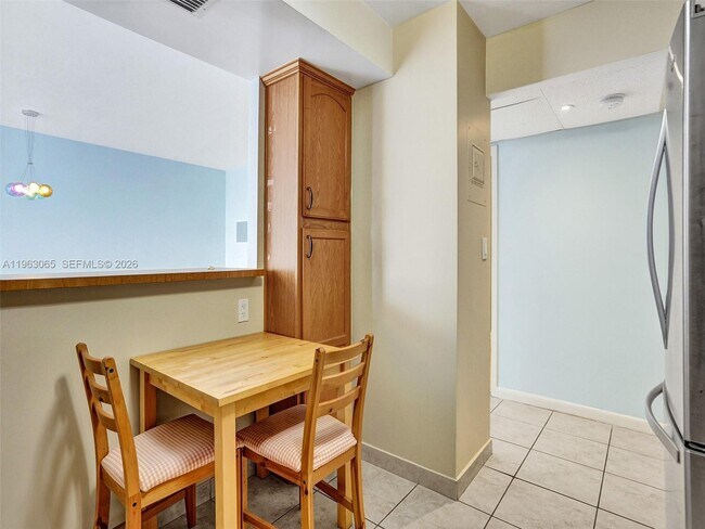 Building Photo - 2001 Atlantic Shores Blvd