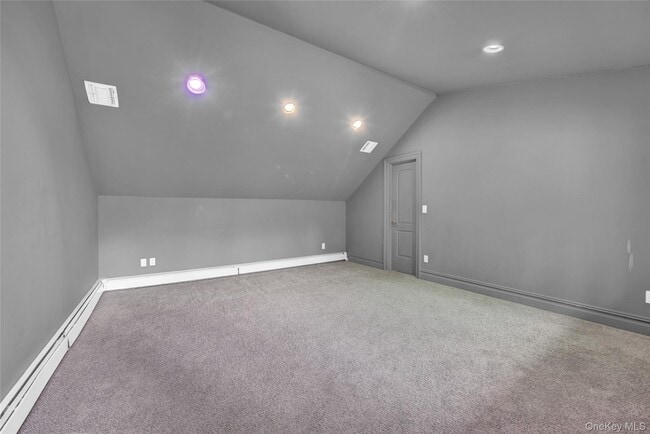 Building Photo - 1719 Cedar Swamp Rd