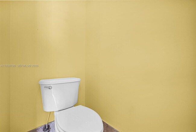 Building Photo - 11412 SW 137th Pl