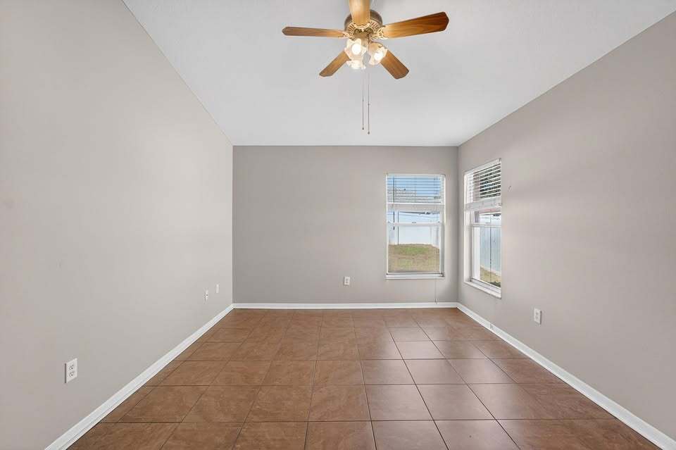 Building Photo - 508 Sonoma Dr