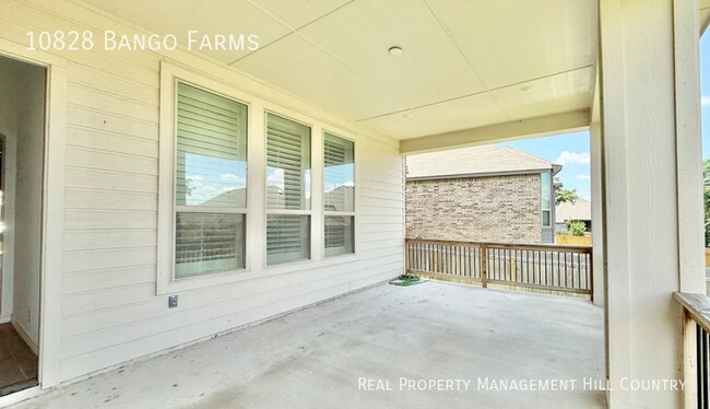 Building Photo - 10828 Bango Farms