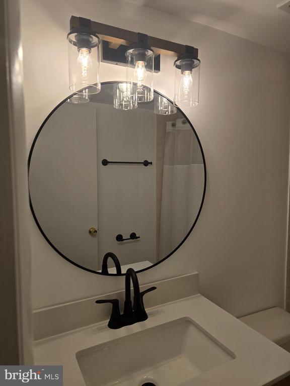 Building Photo - 12048 Winding Creek Ct