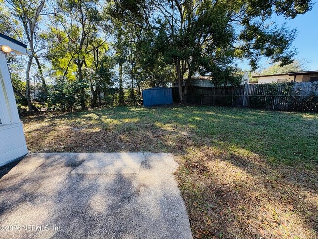 Building Photo - 7008 Perke Dr